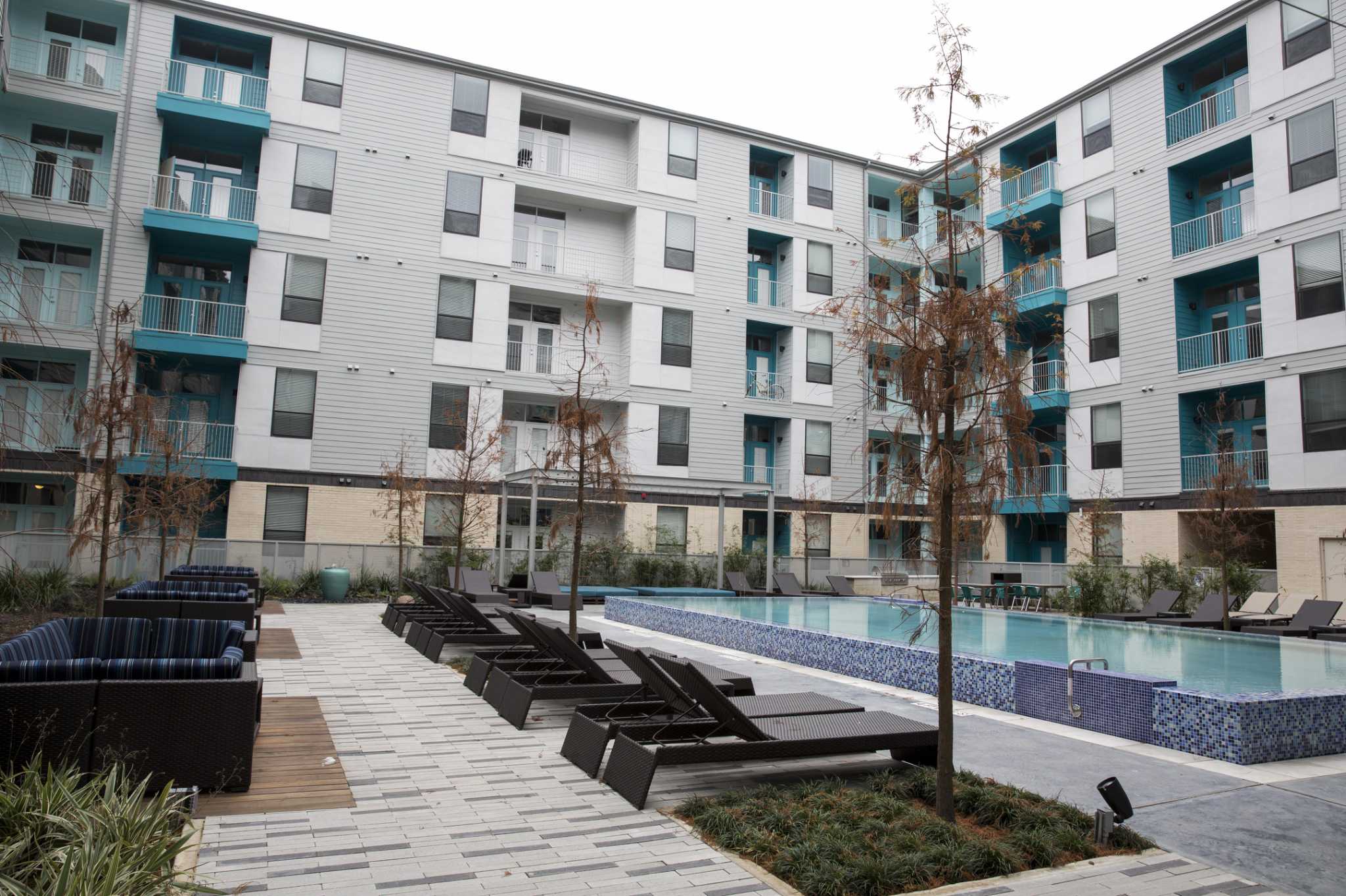 New York firm buys luxury Agave apartment complex