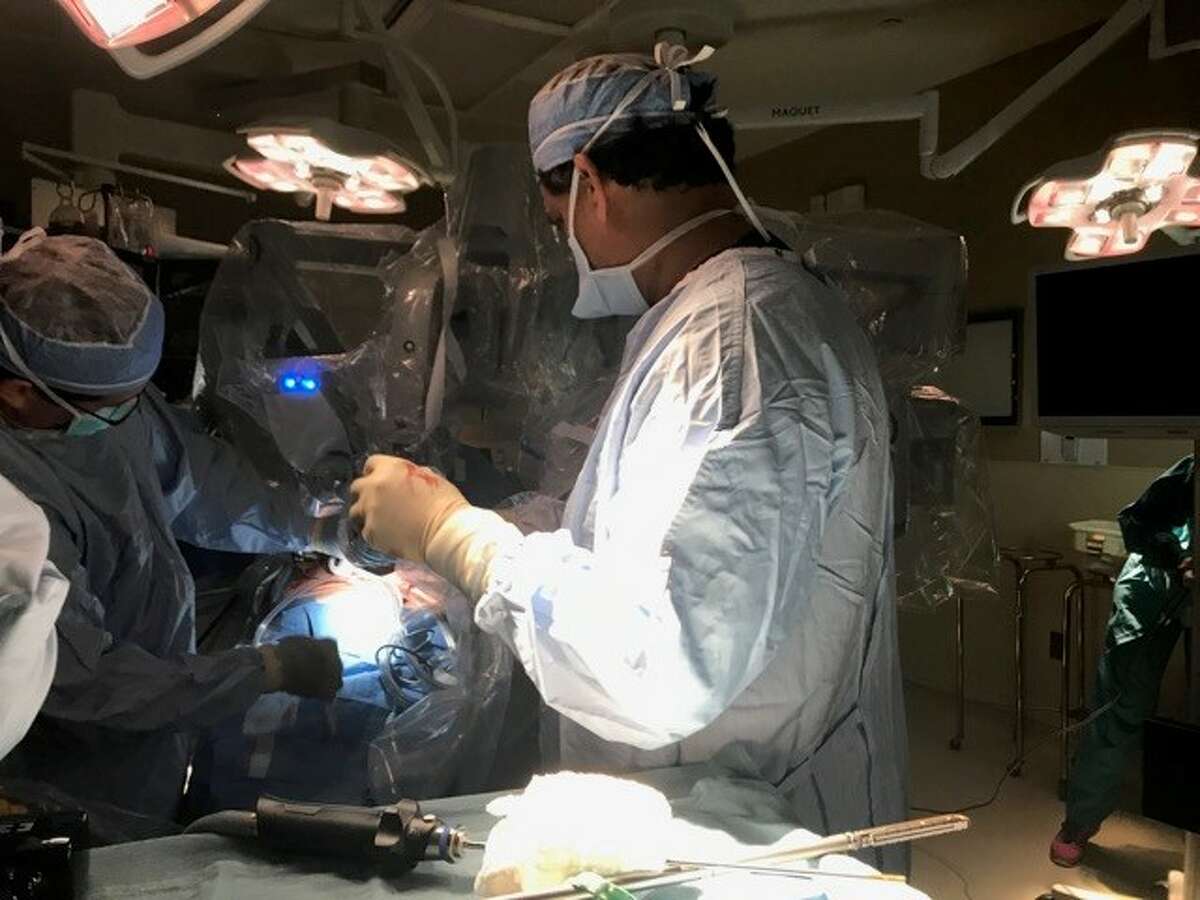 Doctors at Memorial Hermann Greater Heights hospital recently performed their first robotic-assisted surgery.