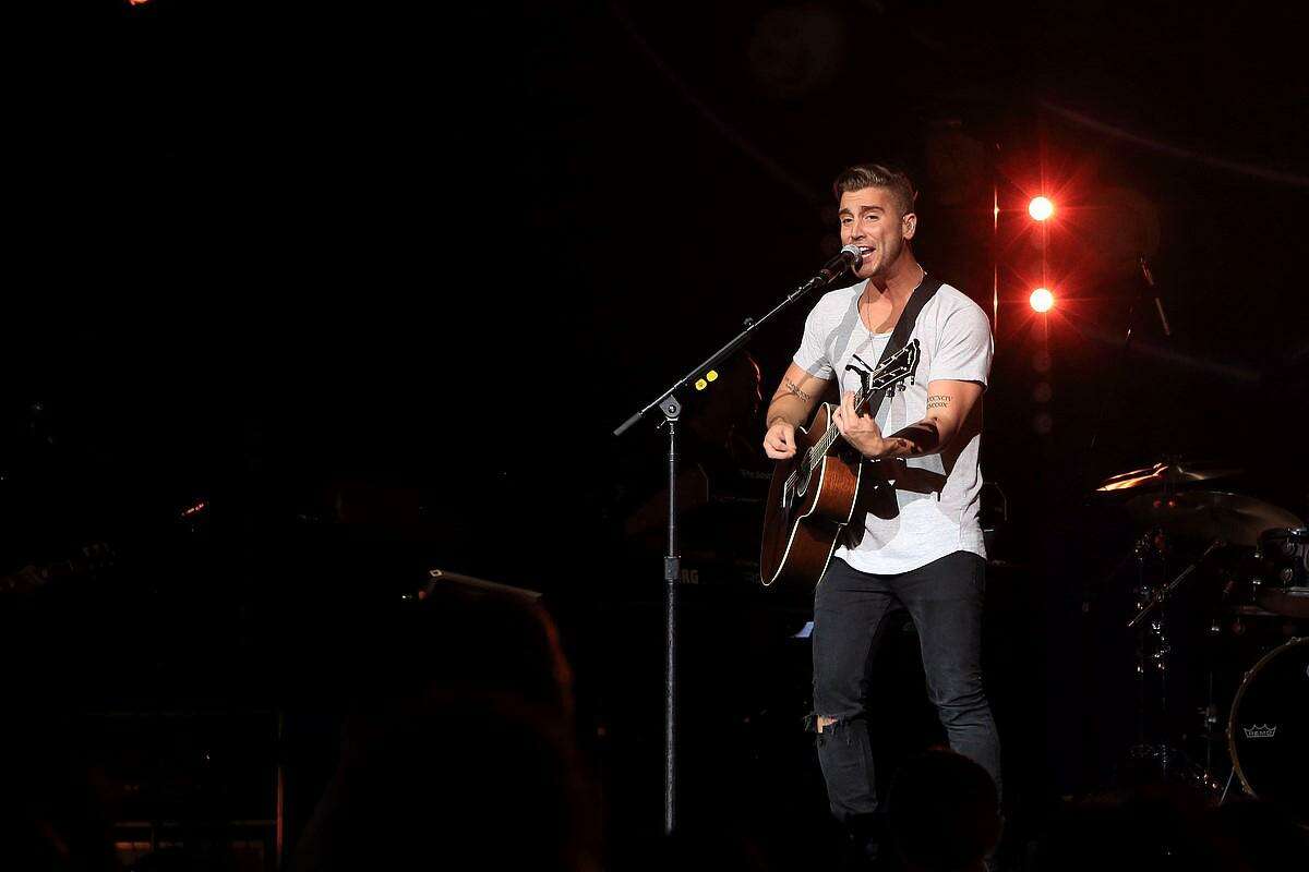 Connecticut native and “American Idol” winner Nick Fradiani performs Friday, May 26, at Ridgefield Playhouse.