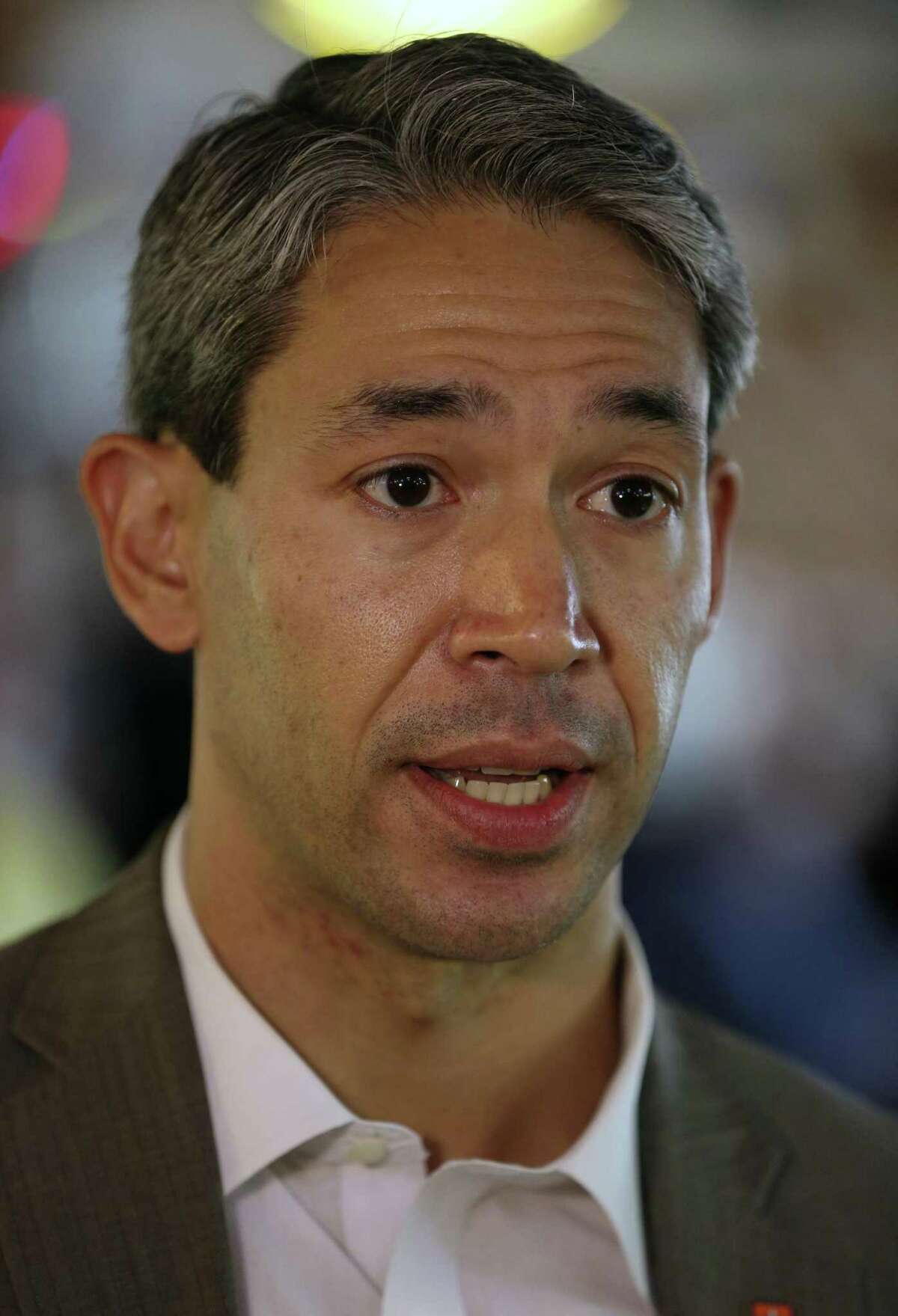 Councilman Ron Nirenberg talks to the media Tuesday, April 26, 2016 before the start of his monthly town hall meetings in his district.