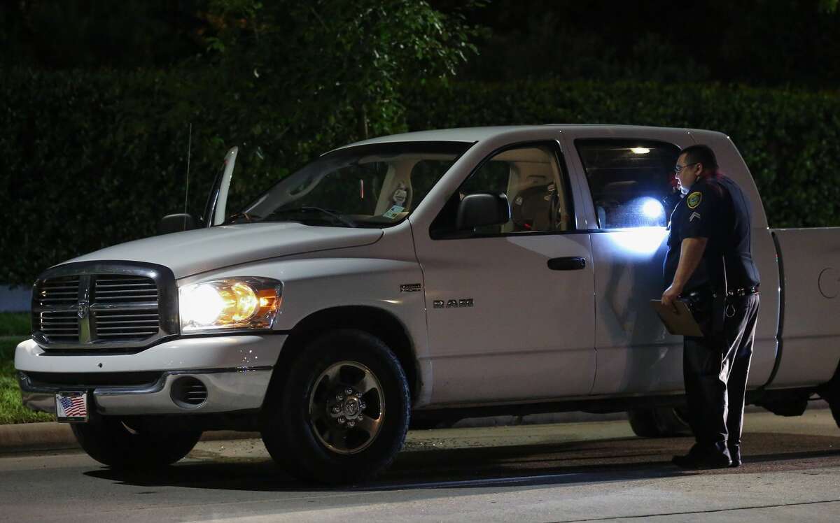 1 injured, 5 arrested after northwest Houston shooting