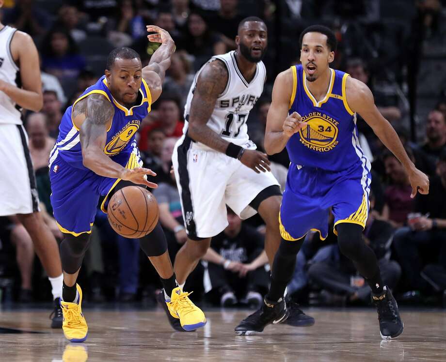 Golden State Warriors' Andre Iguodala and Shaun Livingston against San Antonio Spurs during Game 4 of NBA Western Conference Finals at AT&T Center in San Antonio, Texas, on Monday, May 22, 2017. Photo: Scott Strazzante, The Chronicle