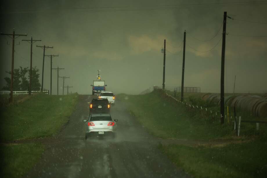 Man captures rare microburst wind formation over Austin during June 5th