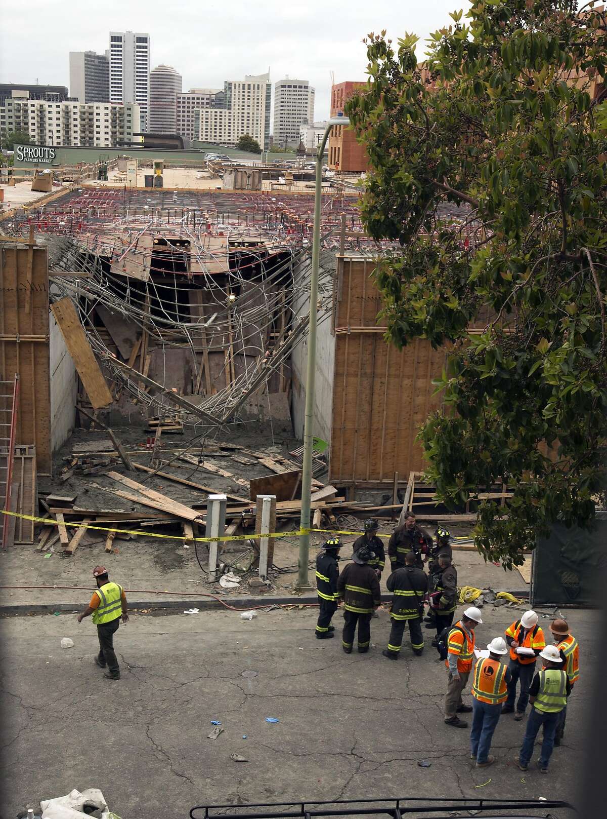 Oakland construction accident: 9 workers hurt in collapse
