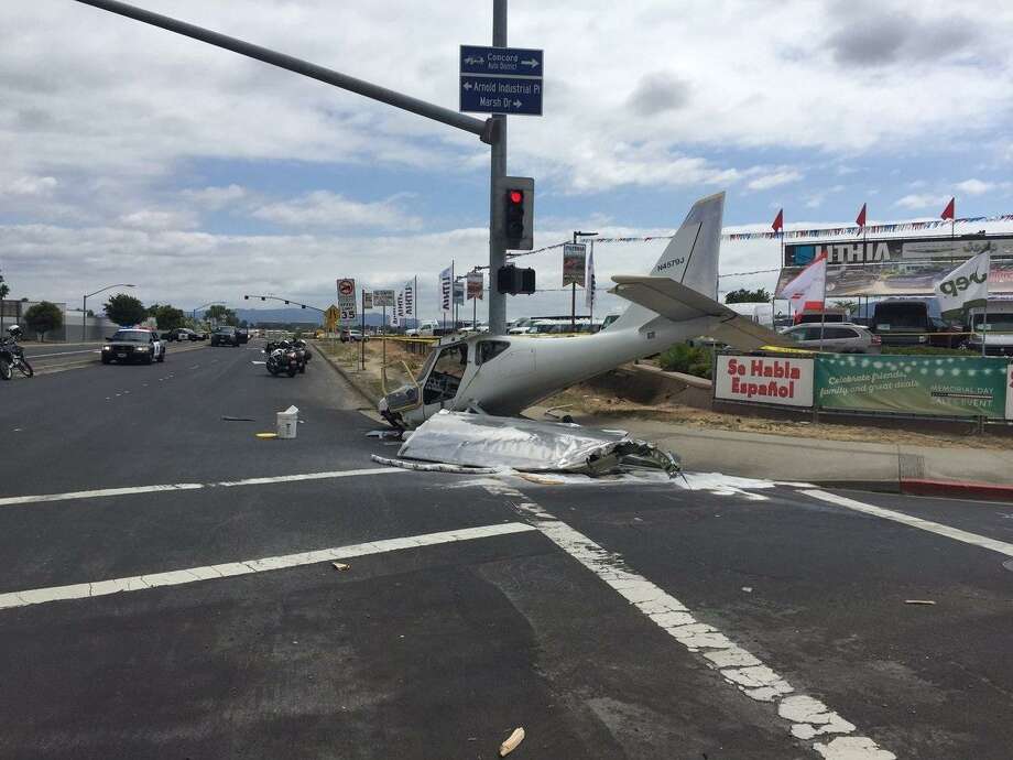 Pilot Injured In Small Plane Crash At Concord Airport - SFGate