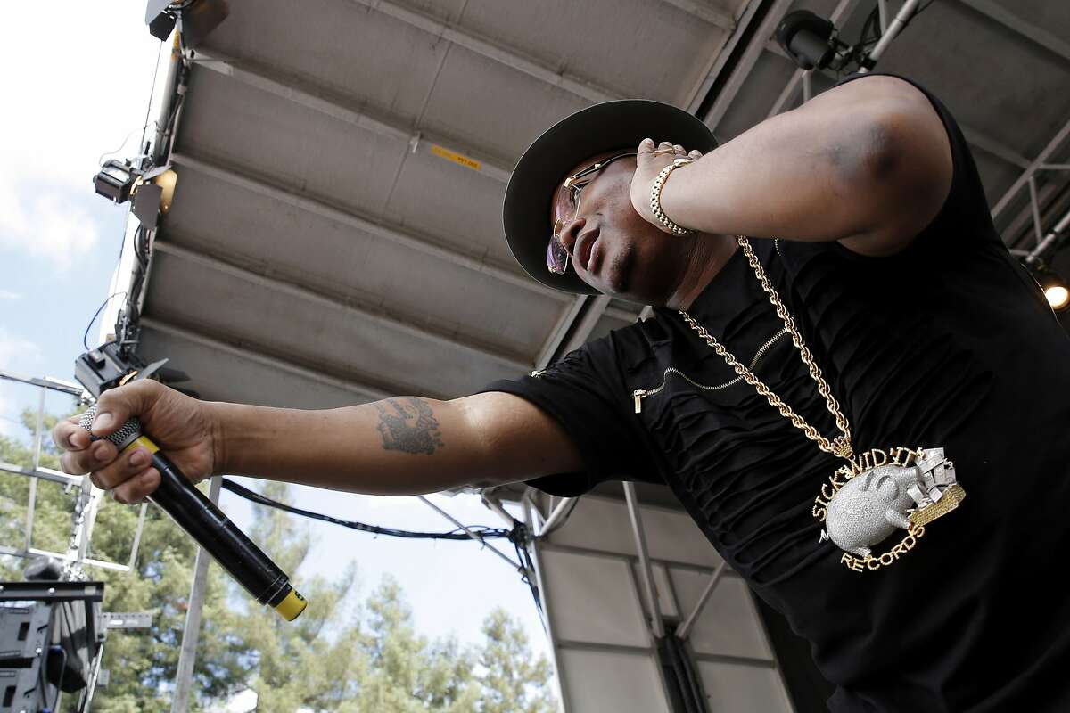 Rapper E-40 pumps up the crowd during BottleRock at the Napa Valley Expo on Friday, May 26, 2017, in Napa, Calif.