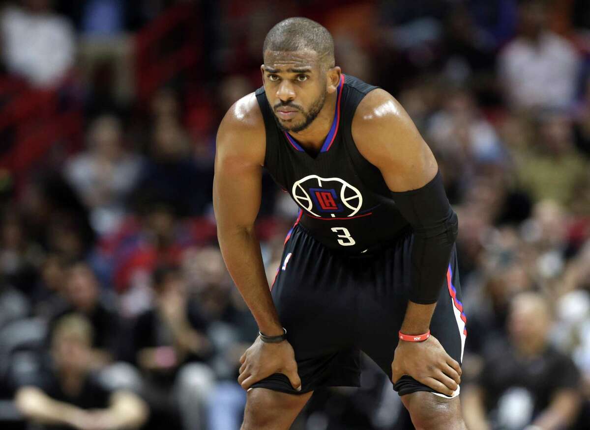 Los Angeles Clippers guard Chris Paul waits on the court during the first half against theHeat on Dec. 16, 2016, in Miami.