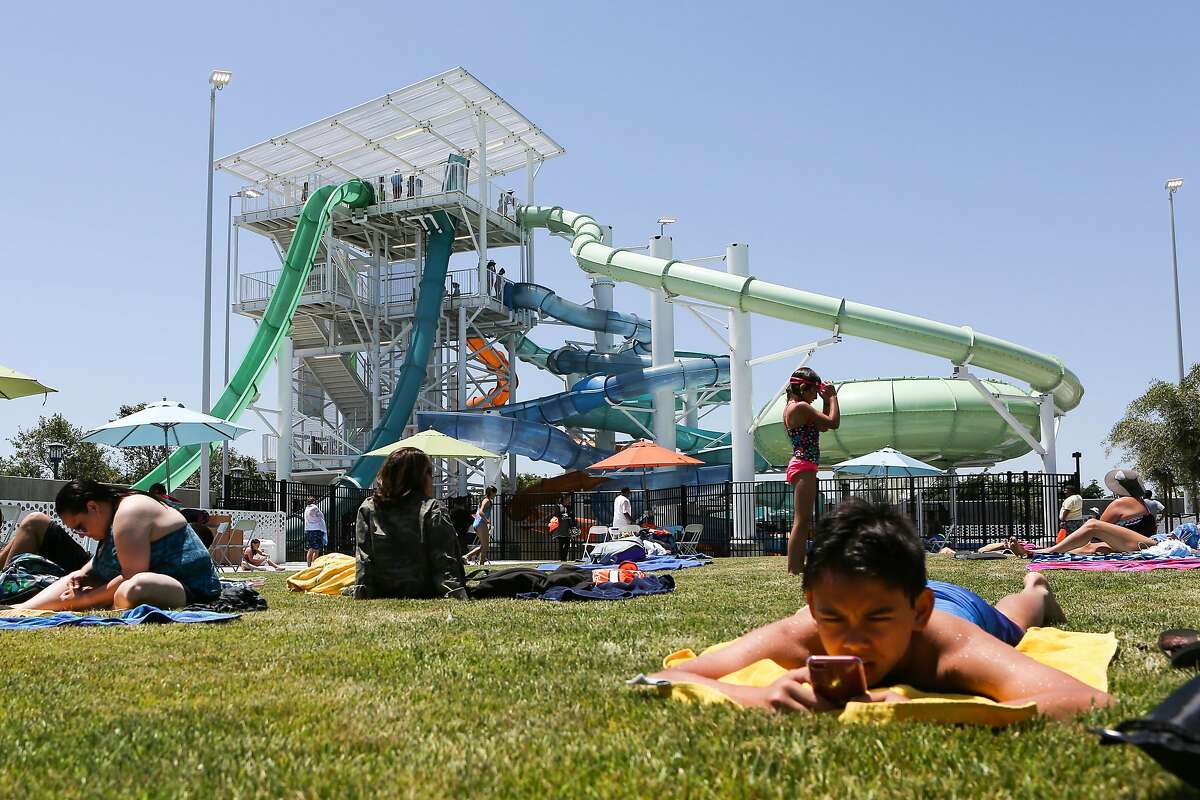 43 million aquatic park, The Wave, opens in Dublin