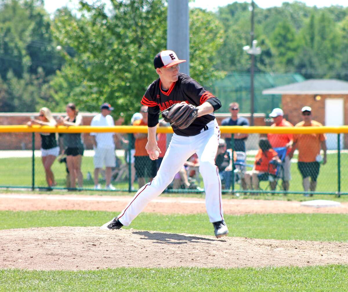 Edwardsville senior Andrew Yancik delivers a pitch during Saturday during the regional championship game.
