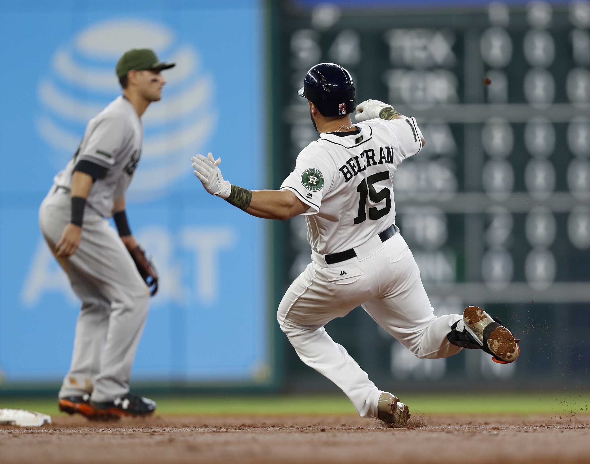 Carlos Correa reaches on a fielding error by right fielder Hunter