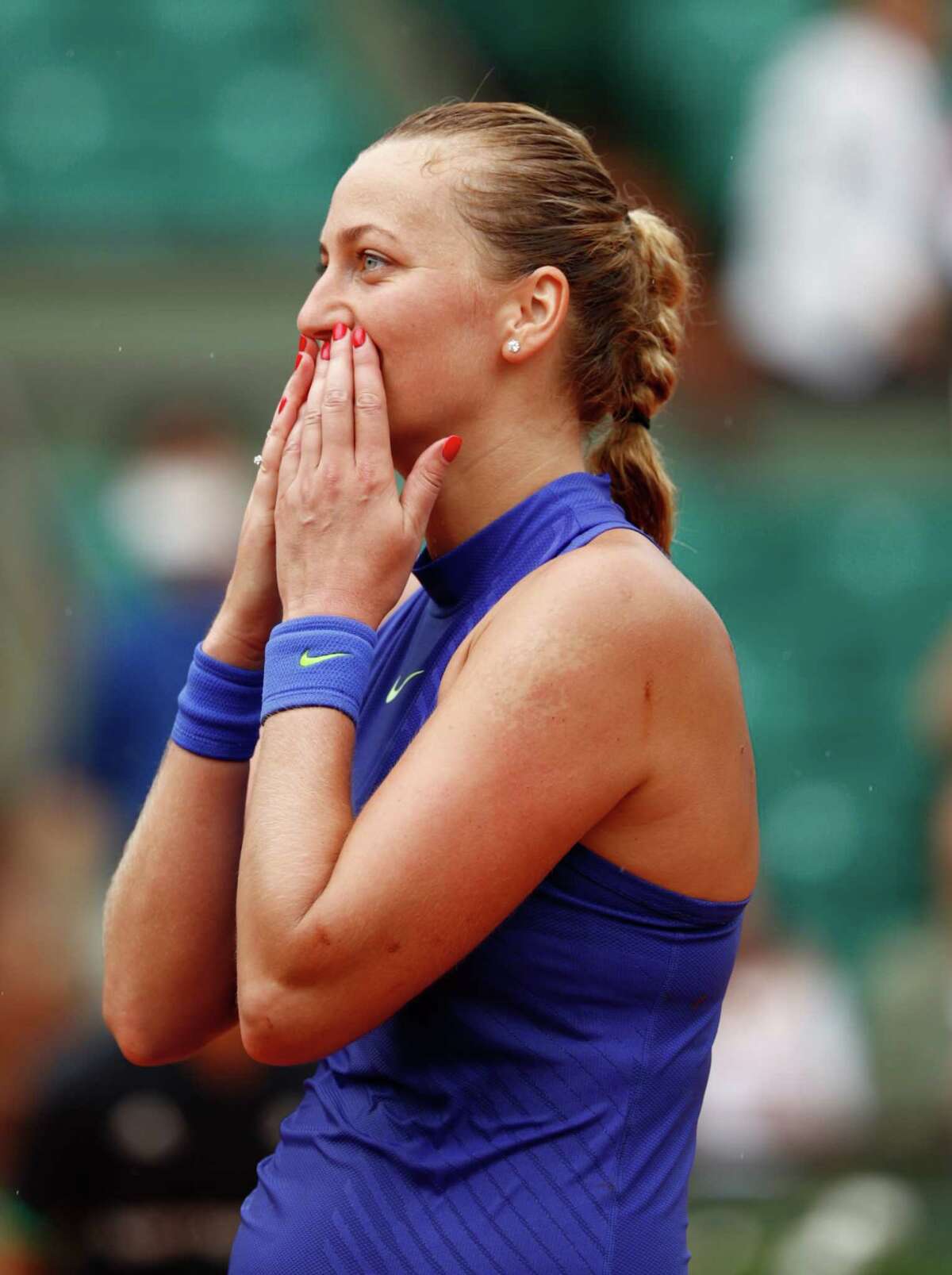 Petra Kvitova, playing for the first time since being stabbed in December, made a triumphant return to the court Sunday.