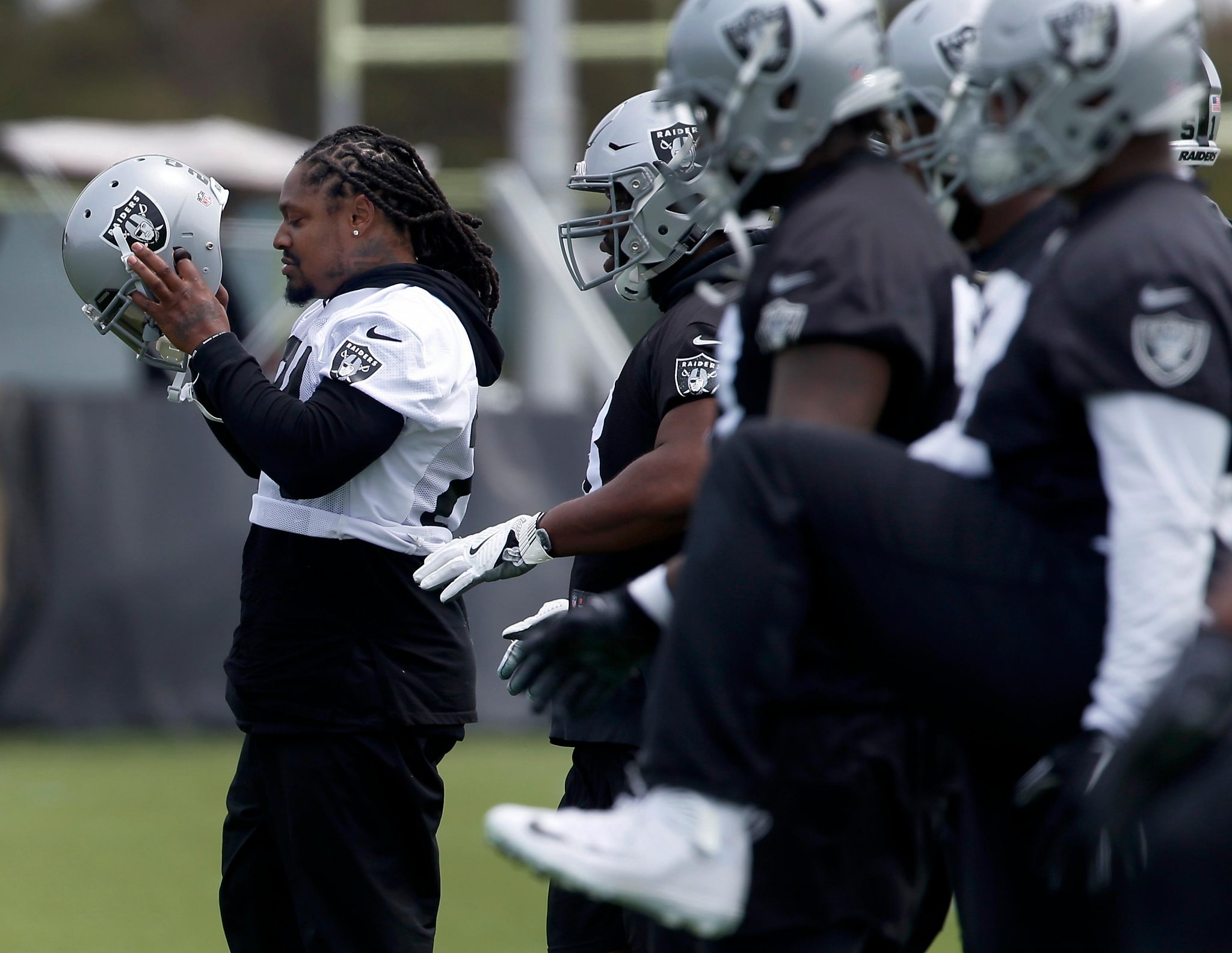 Marshawn Lynch sharp in brief Raiders debut, Raiders News