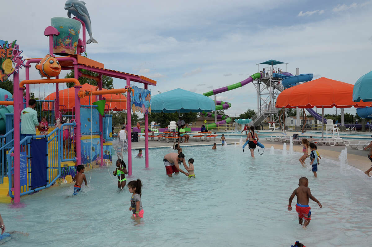 Newly renovated Washington Aquatic Center ribbon-cutting