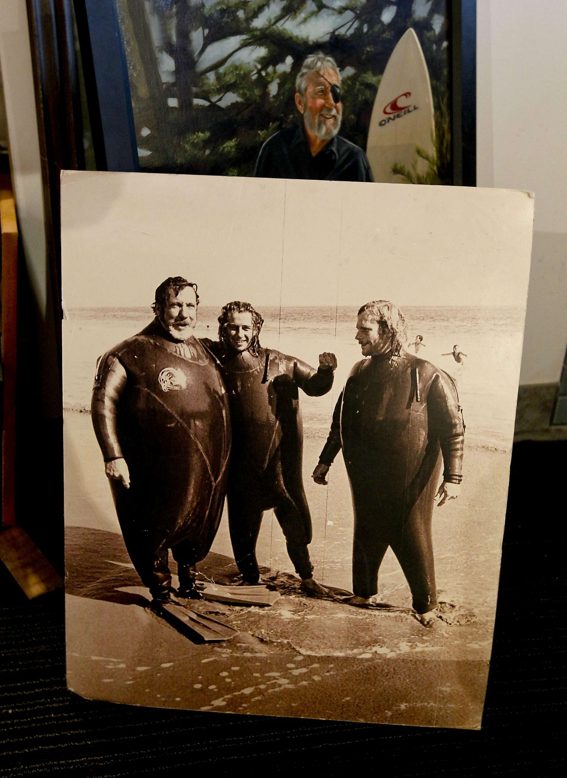 Honoring Jack O'Neill: Thousands paddle out in Santa Cruz