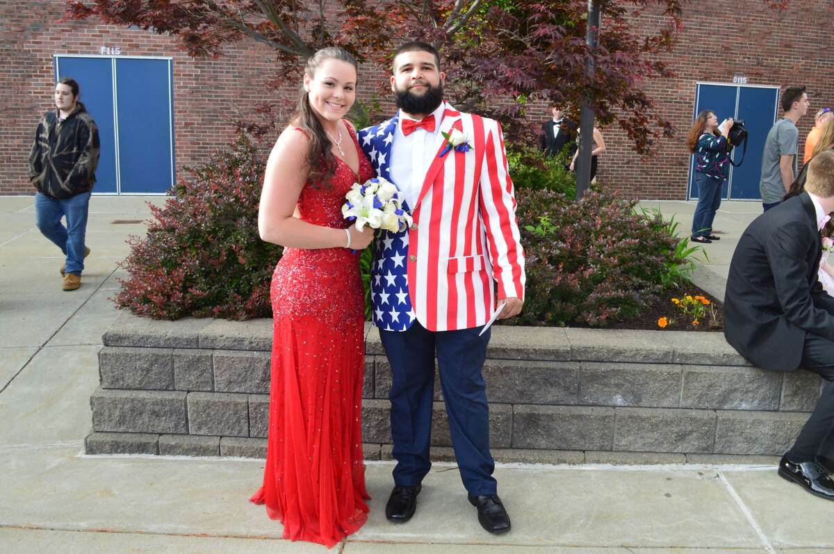 SEEN 2017 Columbia High School senior prom