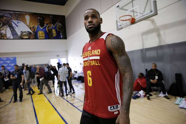 Cleveland's LeBron James aims to extend 