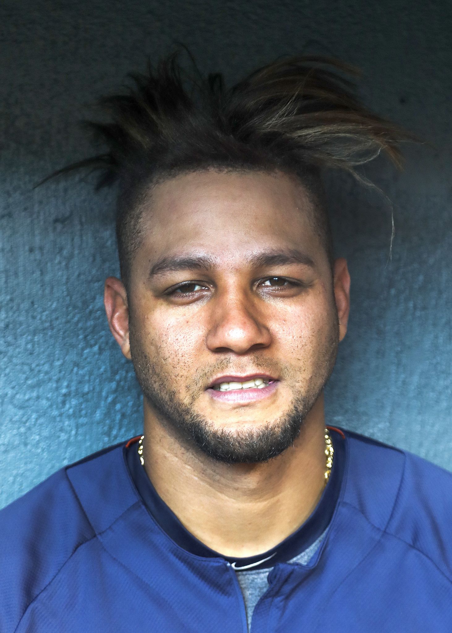 Astros entrust hairstyling needs to man with tonsorial talents