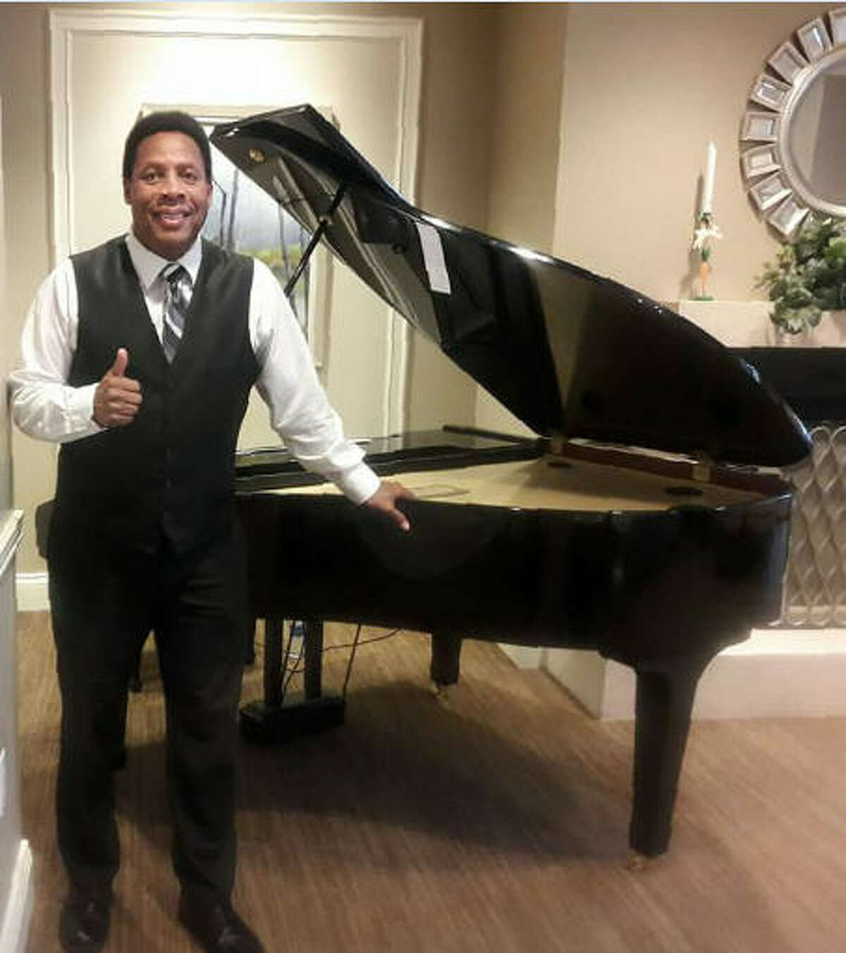 Maurice Daugherty, concert pianist from Houston, will entertain Loving Friends on June 20 at Quail Valley City Center.