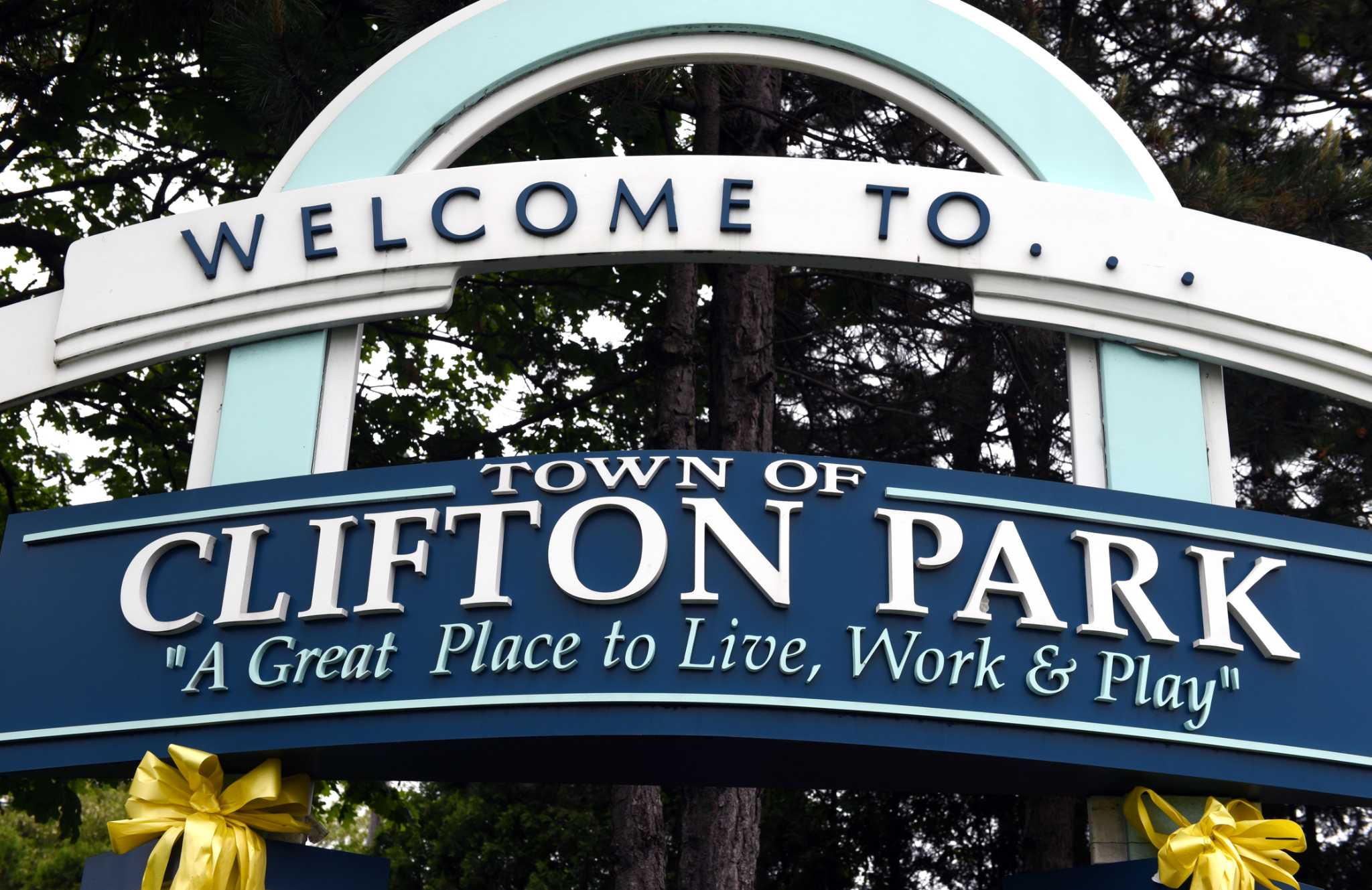 Clifton Park's population dips as Halfmoon grows