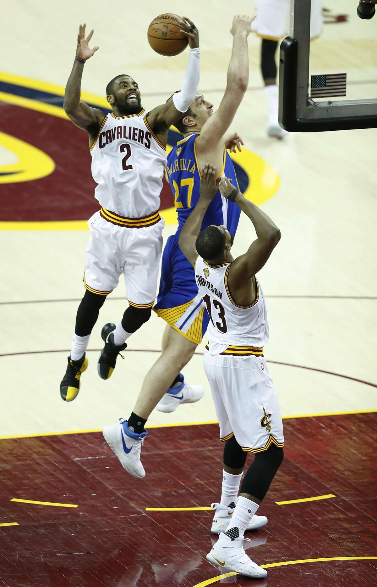 Draymond Green's mom gets in altercation with Cavalier fans