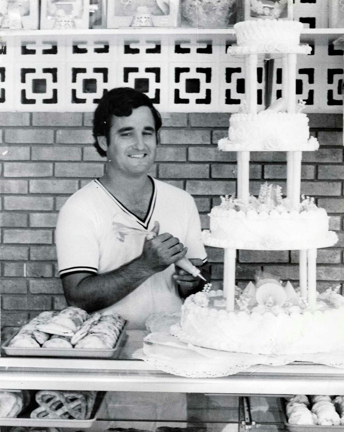 Holloways Bakery