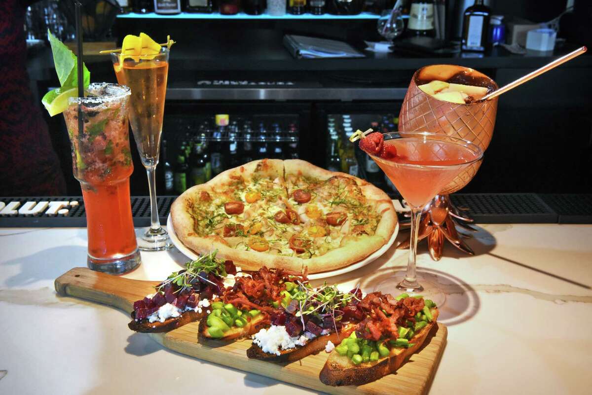 Restaurant review Jacob & Anthony's Italian at Stuyvesant Plaza