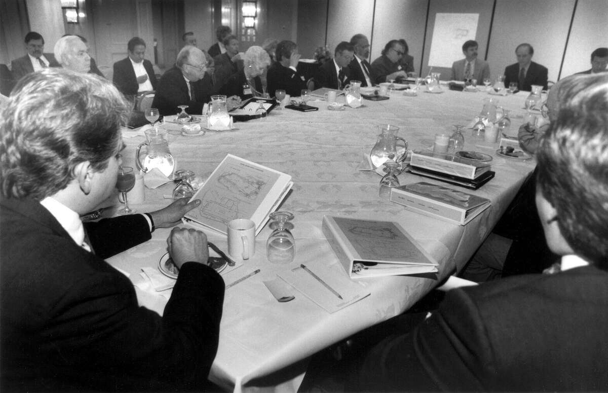 Members of the Alamo Plaza Study Committee begin their six-month study on traffic and other issues affecting the plaza. The first meeting was March 10, 1994 at the Menger Hotel. The group decided not to recommend reconstruction of the original 1836 Alamo compound, but endorsed closing streets around the shrine to traffic.