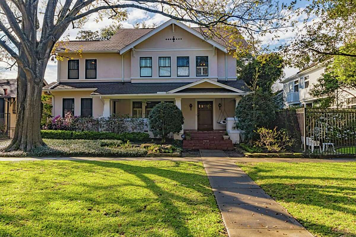 Turnofthecentury historic homes for sale in the Houston area