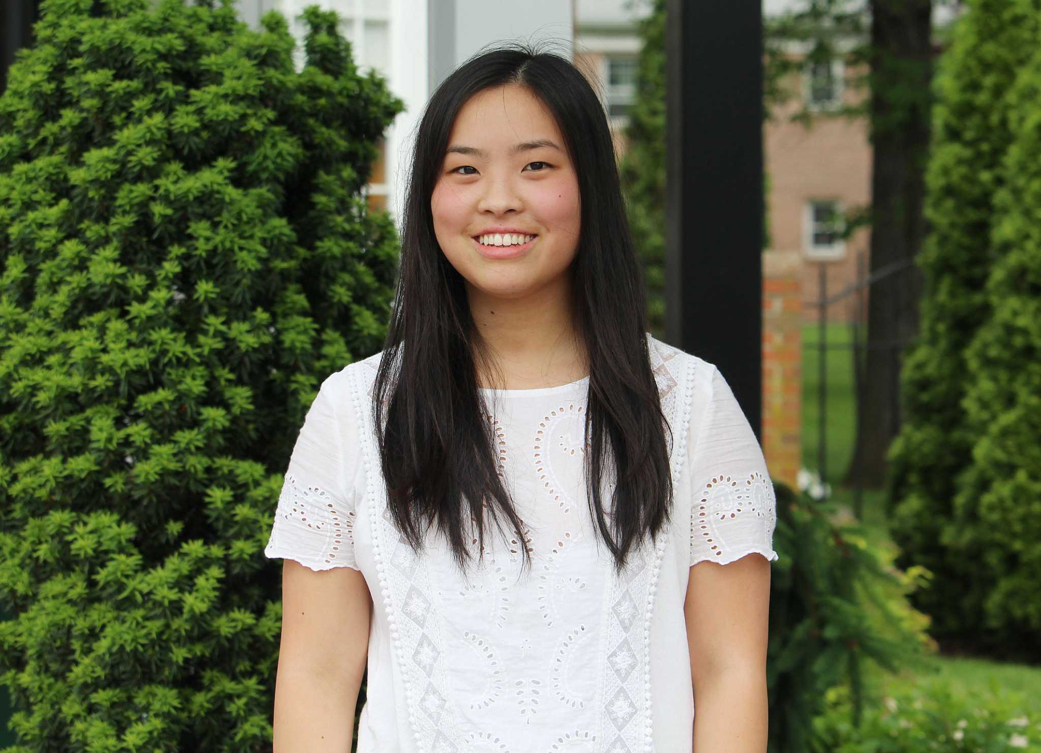 Chat with... Emily Ji, Ludlowe salutatorian