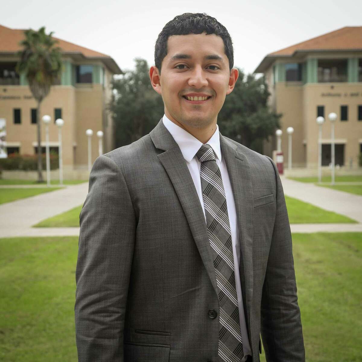 Eduardo Castillo recently received the U.S. Department of State’s Charles B. Rangel International Affairs Graduate Fellowship. Castillo will use this fellowship to attend Georgetown University in the fall.
