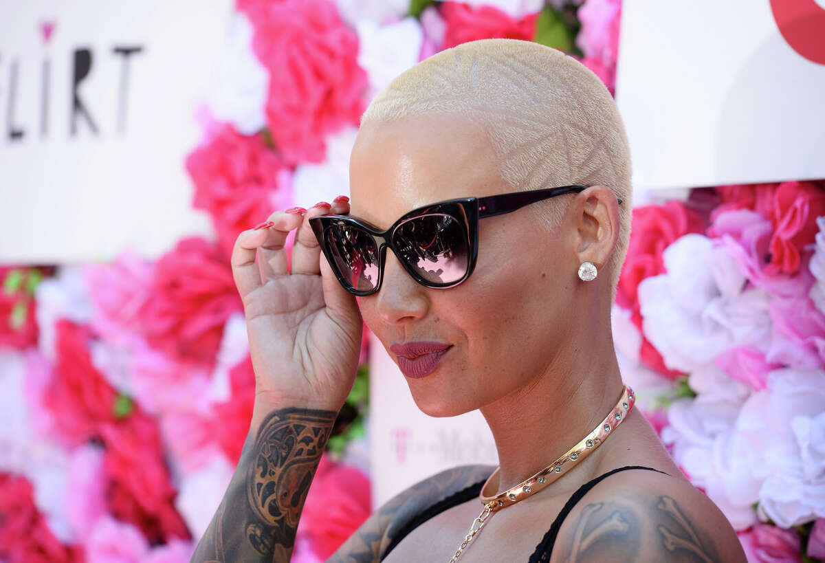 Amber Rose launches Slutwalk 2017 with bottomless photo, instantly ...