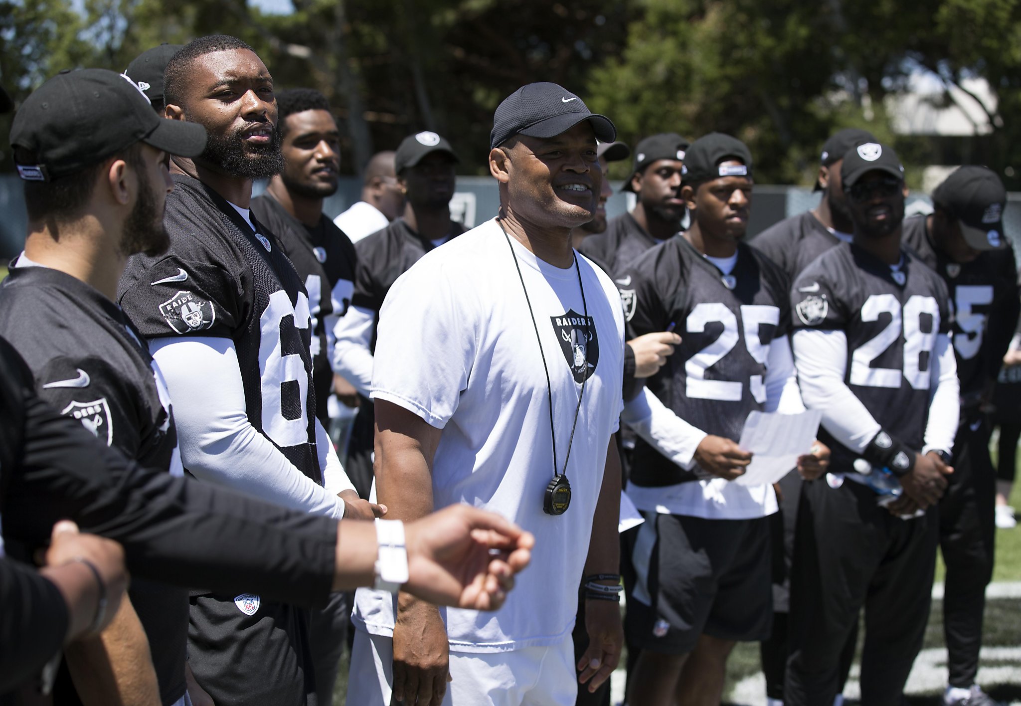 Oakland Raiders: John Pagano Hire Puts Ken Norton in No-Win Situation