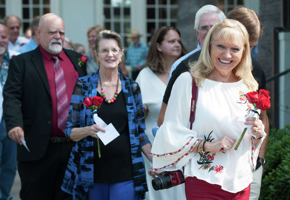 Galveston's iconic Hotel Galvez hosts 6th annual vow renewal ceremony