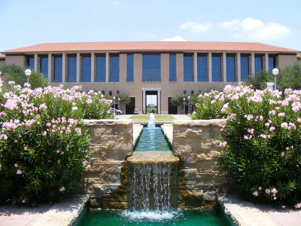 The water fountain at Texas A&M International University is shown.