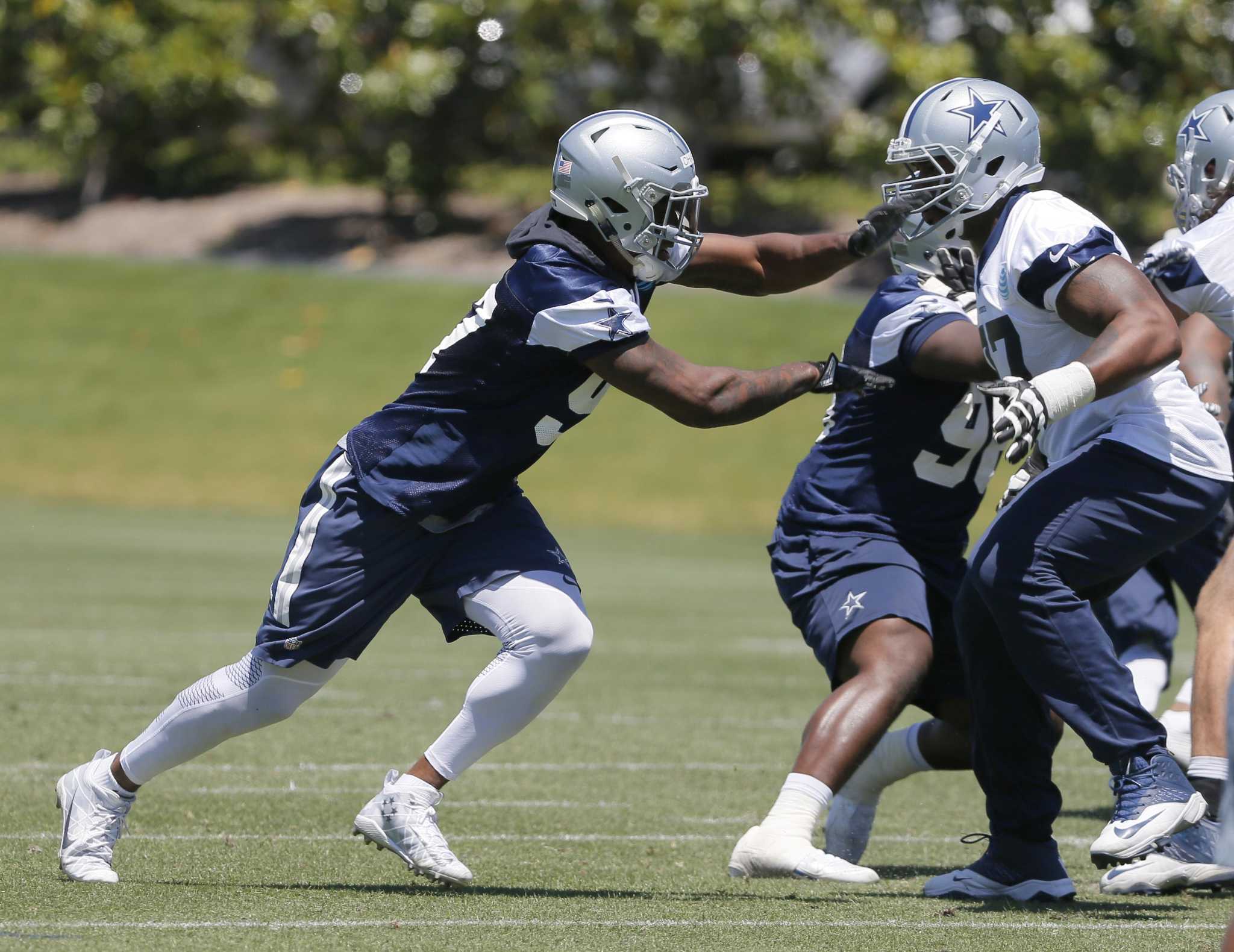 Taco Charlton: Dallas Cowboys rookie partners with Taco Bueno 