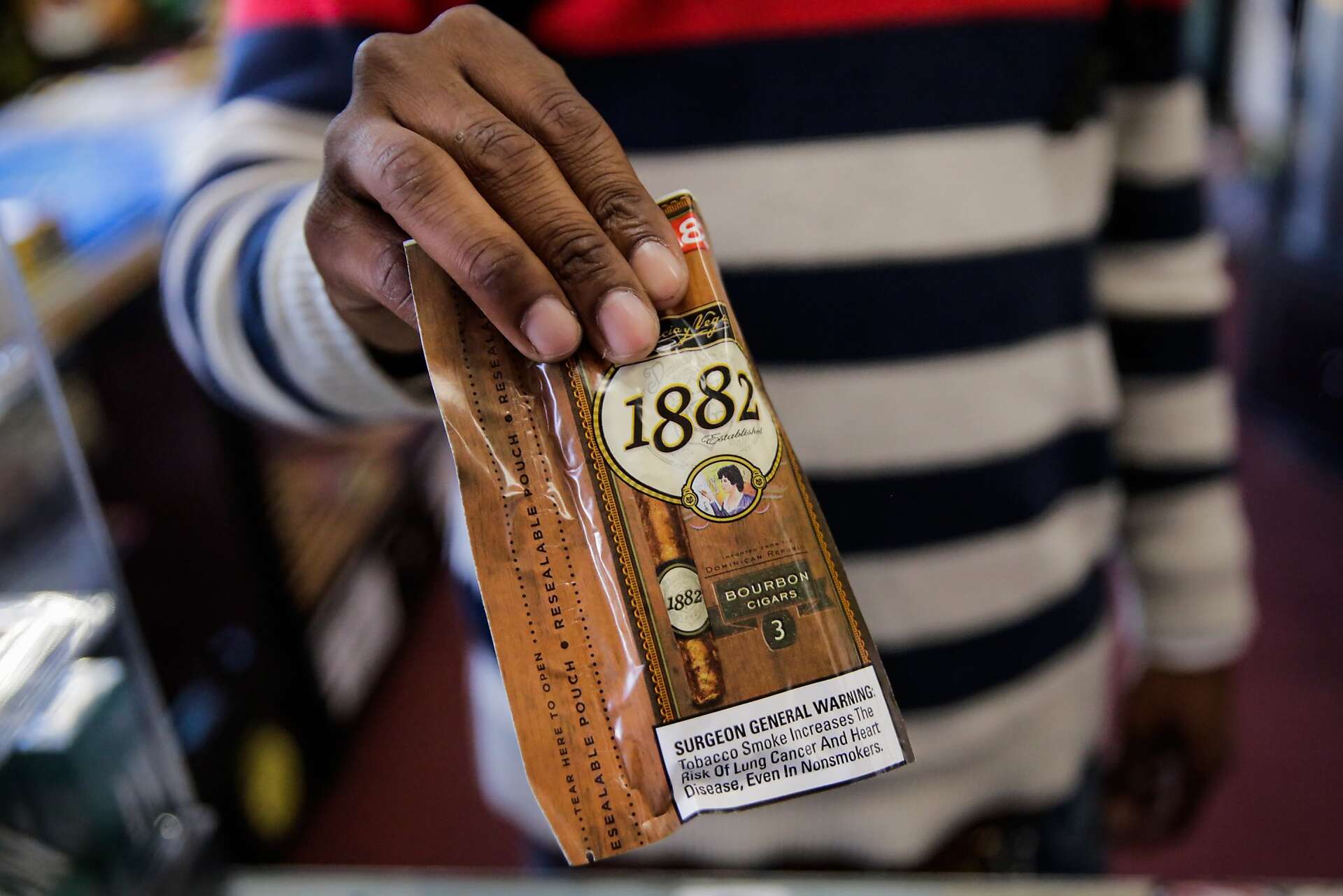 smell tobacco smoke all time People assume tobacco is heavy. Too smoky. Too sharp. Vintage Tobacco  proves otherwise. Warm. Smooth. Slightly sweet. A quiet touch of spice over  a soft woody base. Refined, wearable, unexpectedly addictive. If