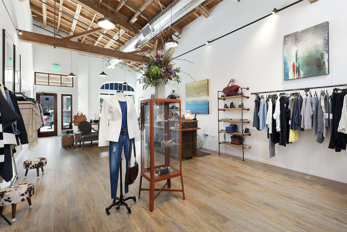 Arlene Cook�s bright, beachy shop Leenie Rae opened in December 2016 as an art gallery and fashion boutique hybrid, with pieces from Derek Lam, 3X1 Denim and Emma Rose Jewelry.
