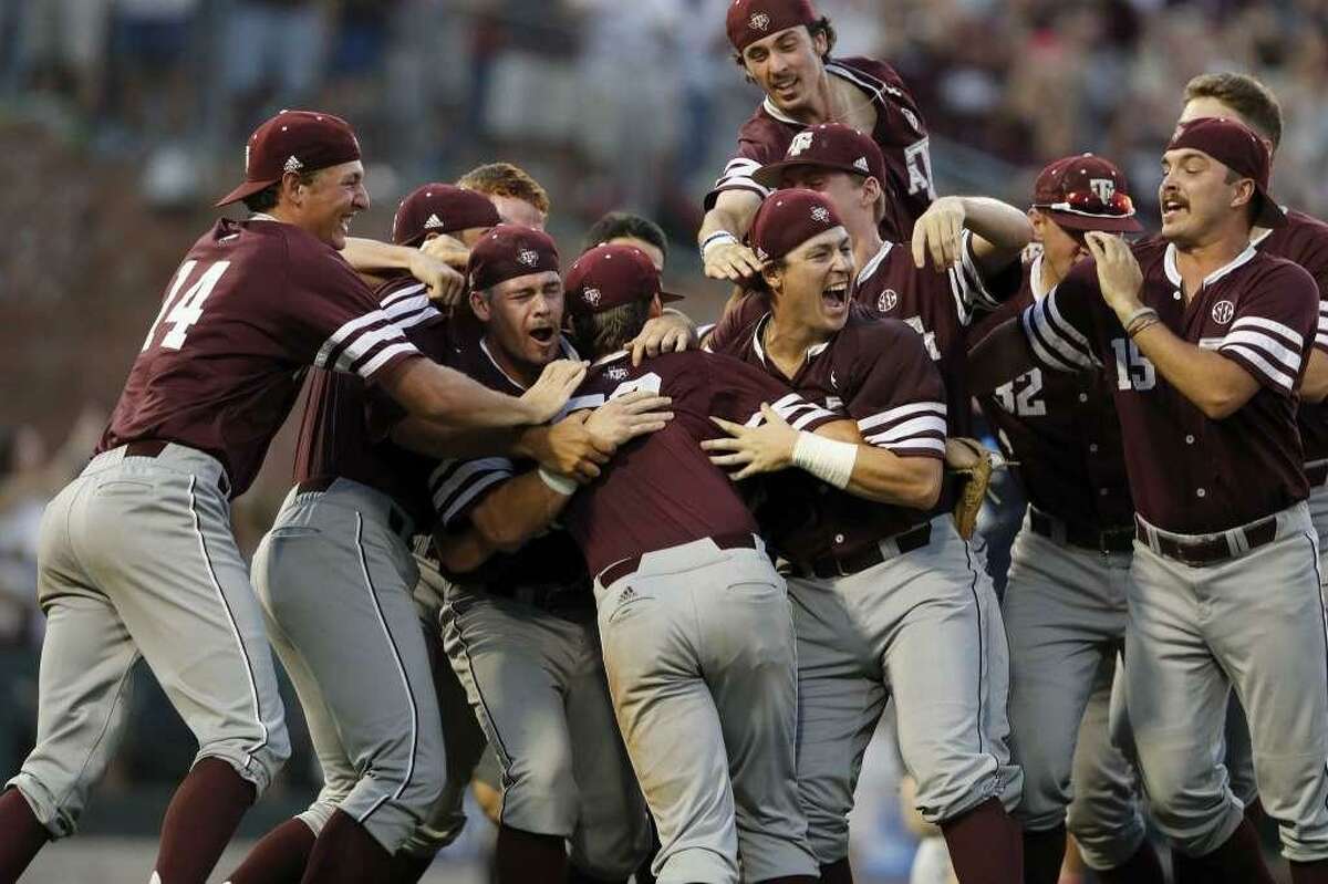 Texas A&M, Louisville aim to settle score at College World Series