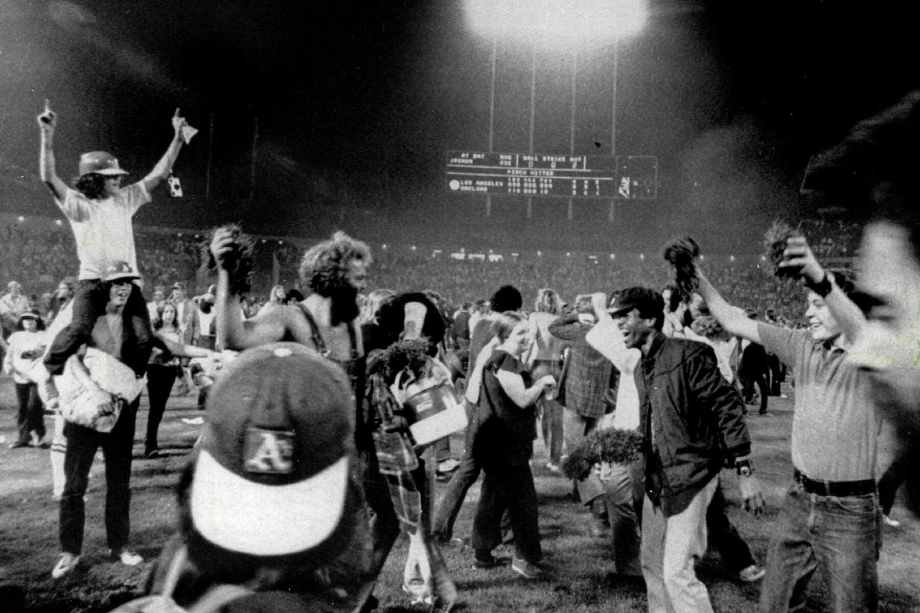  Legends Never Die 1974 Oakland Athletics World