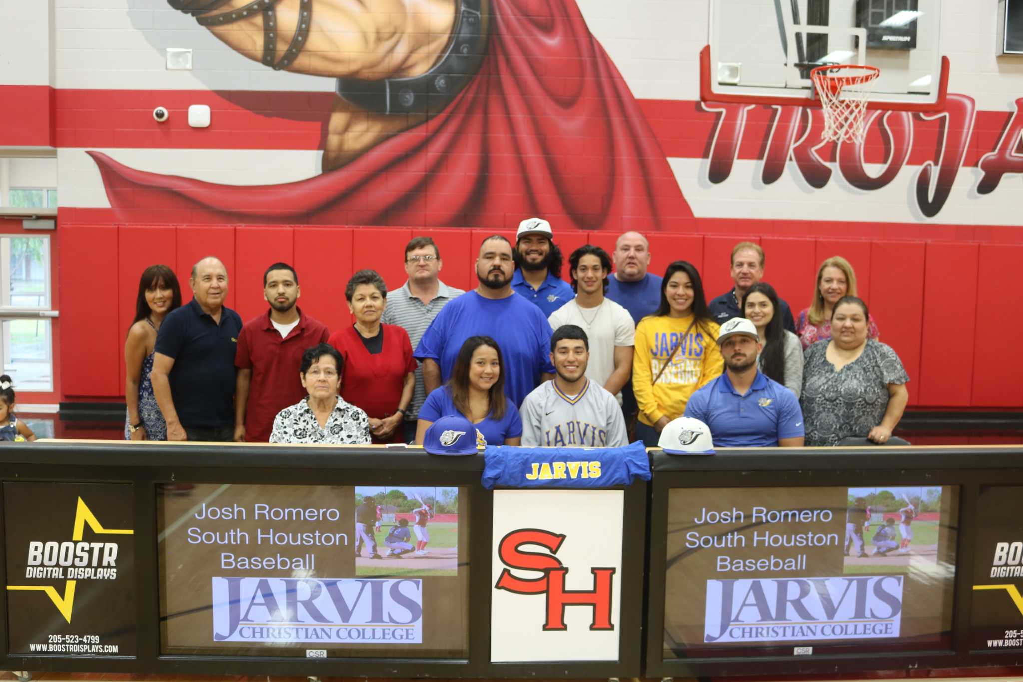 South Houston S Romero Inks With Jarvis Christian College