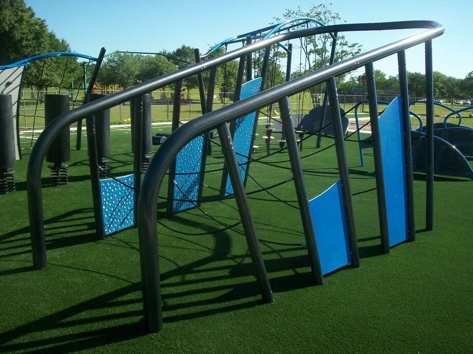 Pearland area gets first NFL style Challenge Course in Texas Houston