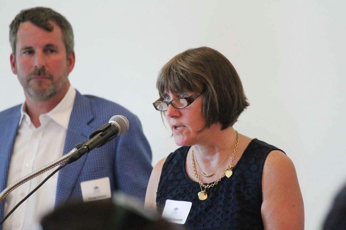 302K in Staples Tuition Grants awarded to 106 students