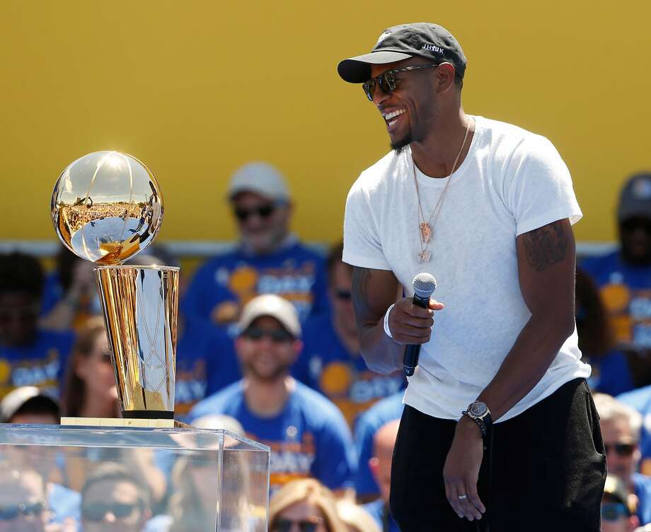 Warriors Andre Iguodala Reportedly Shopping Late Night Tv Show