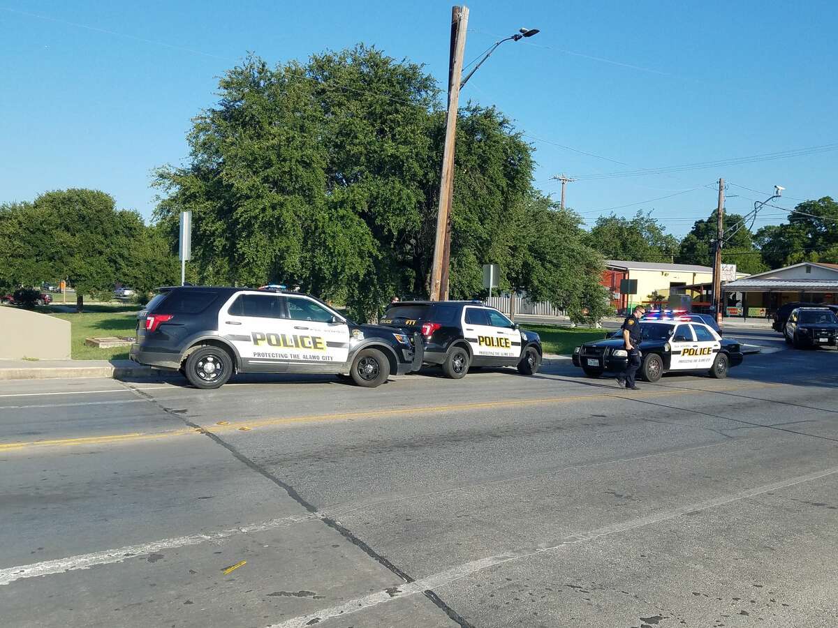 Gunman on the loose after shooting at South Laredo and Trinity streets