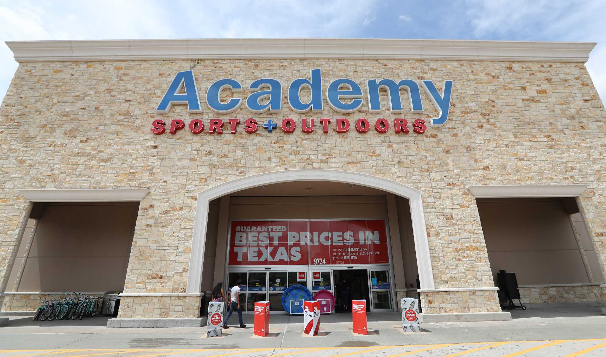 Academy Sports and Outdoors has closed showroom for third time