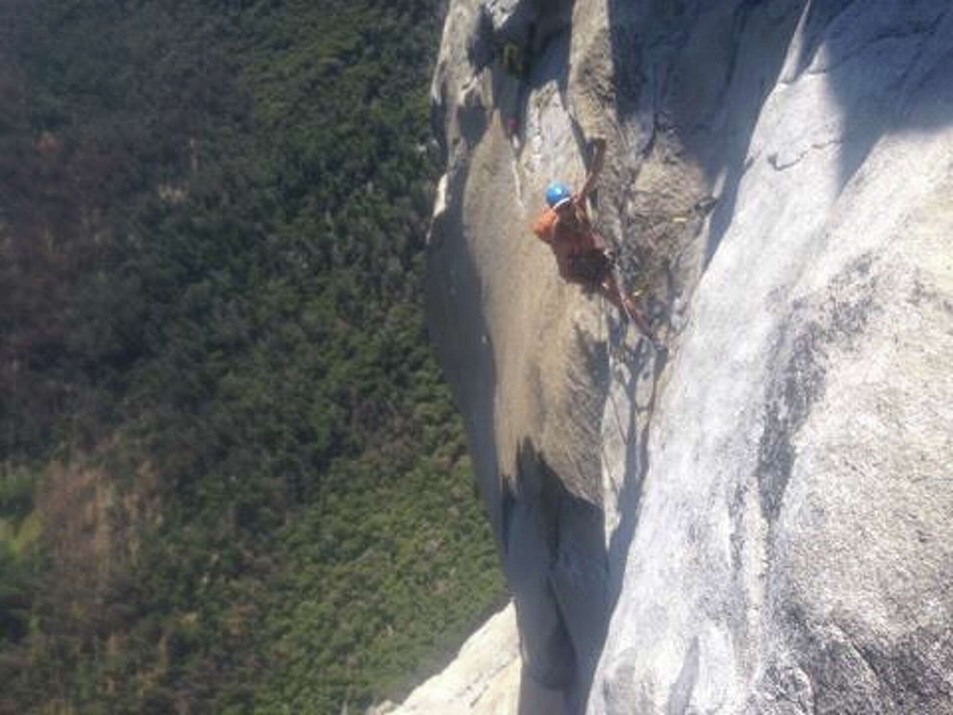 For the first time ever, climbers ascend El Capitan naked