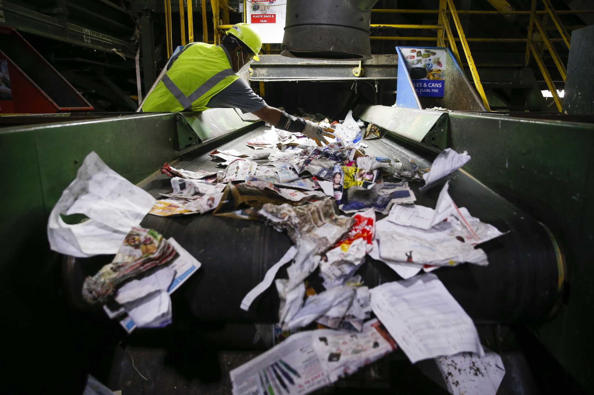 Who wins in the new recycling deal? Houston.