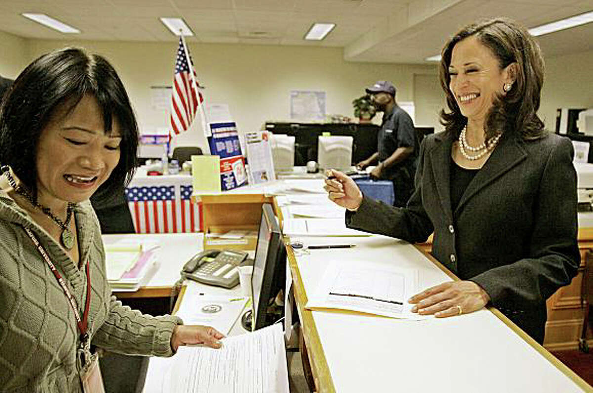 Harris announces run for California attorney general In November 2008, then-SF District Attorney Kamala Harris announced her run for California attorney general. In this file photo from Nov. 12, 2008, Harris smiles at Coni Binaley, campaign services coordinator, as she prepares to sign election papers at San Francisco City Hall.