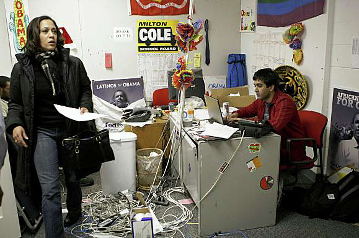 Harris campaigns for Barack Obama Then-San Francisco District Attorney Kamala Harris spent New Years Eve at Barack Obama's campaign headquarters in Des Moines, Iowa, in 2007 to support the then-presidential candidate. The two have been frequent supporters of each other over the almost decade since this photo was taken on Dec. 31, 2007.