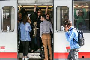 Man threatens N-Judah riders with knife during rush hour